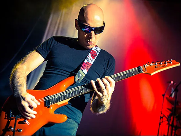 Joe Satriani